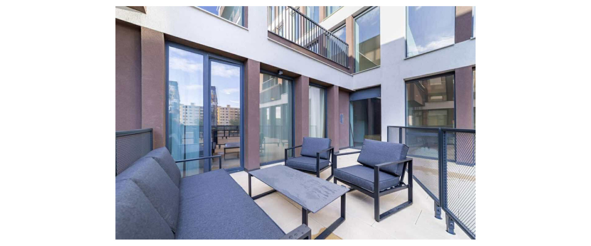 Lukratívny 2 izbový byt s terasou, parkovaním a skladom - Rezidencia Mierova