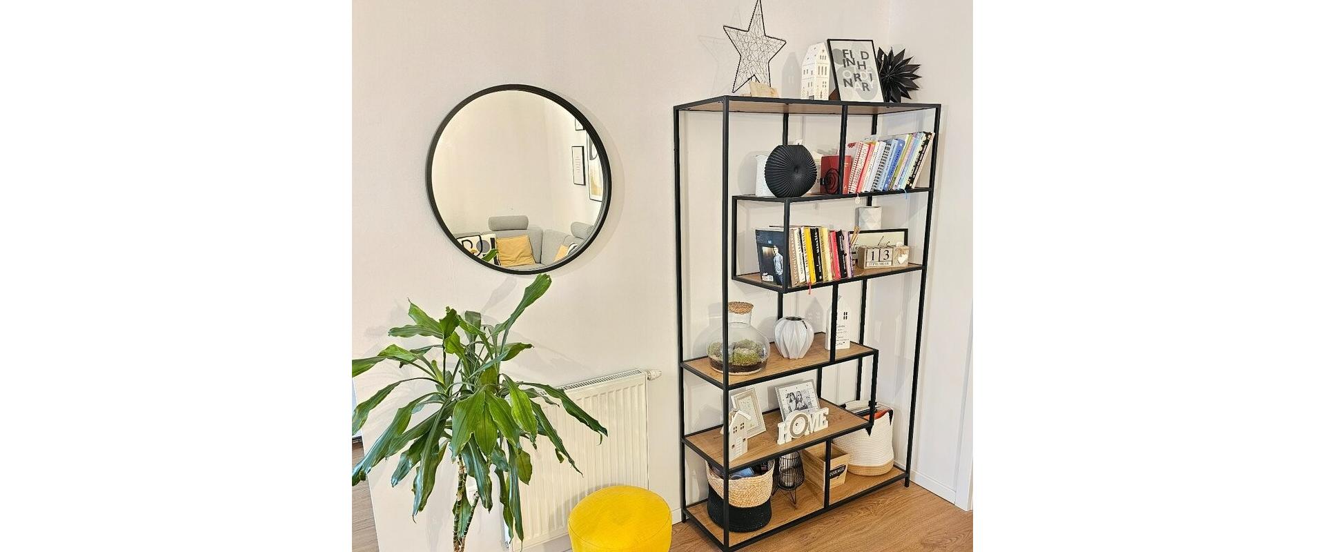 Priestranný 3 izbový byt - podzemné parkovanie, pivnica, loggia - Ružinov Ostredky