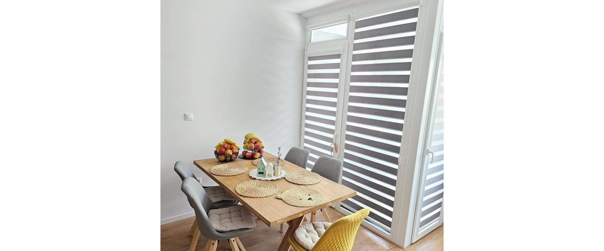 Priestranný 3 izbový byt - podzemné parkovanie, pivnica, loggia - Ružinov Ostredky