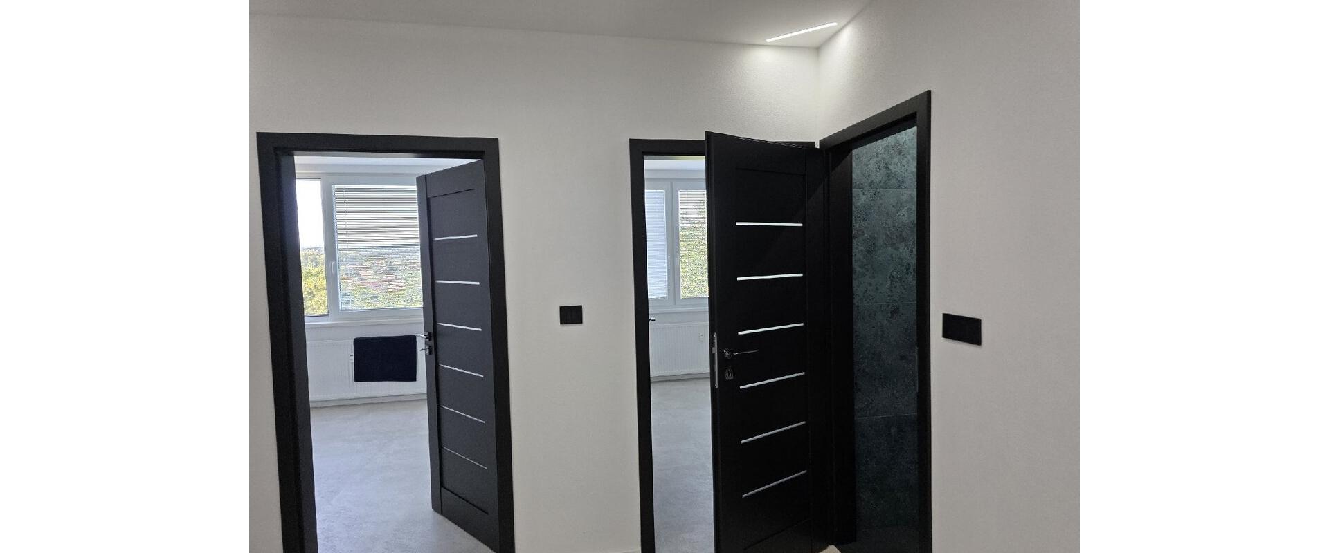 Velkometrážny 4izb.byt  s loggiou na prenájom v Leviciach