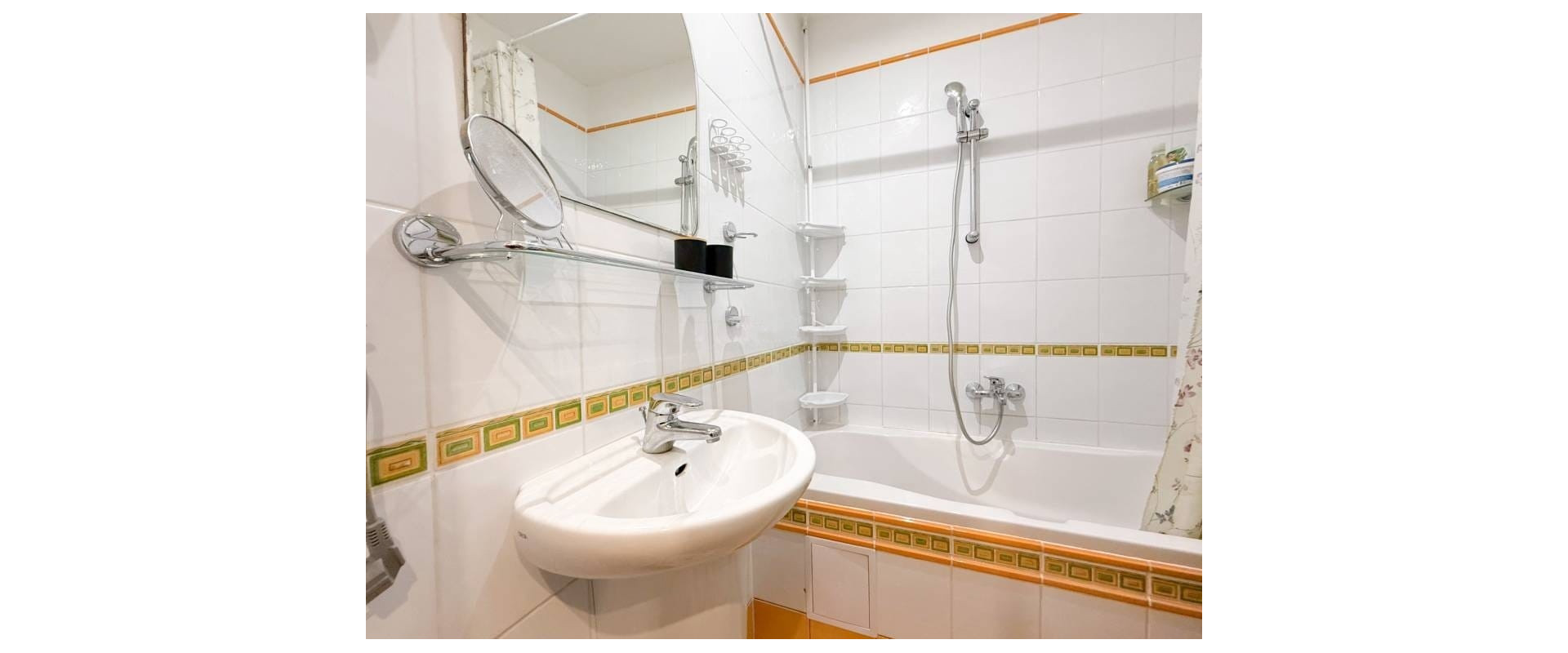 2-izbový komfortný byt s garážou a posedením v tichej lokalite ! super cena !