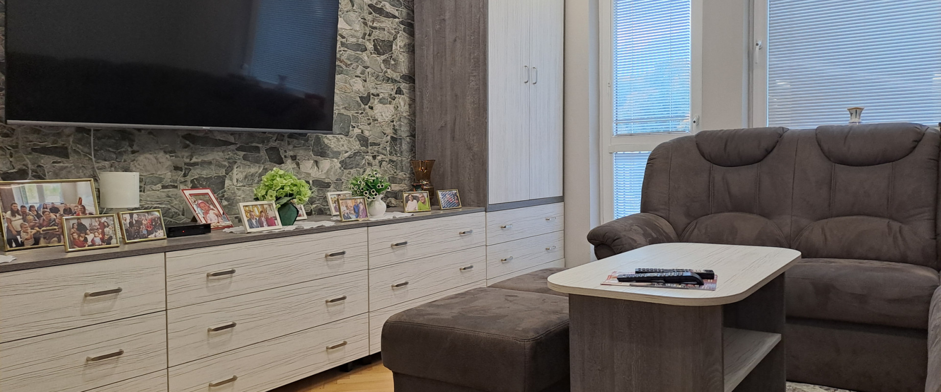 Slnečný, priestranný 3-izbový byt