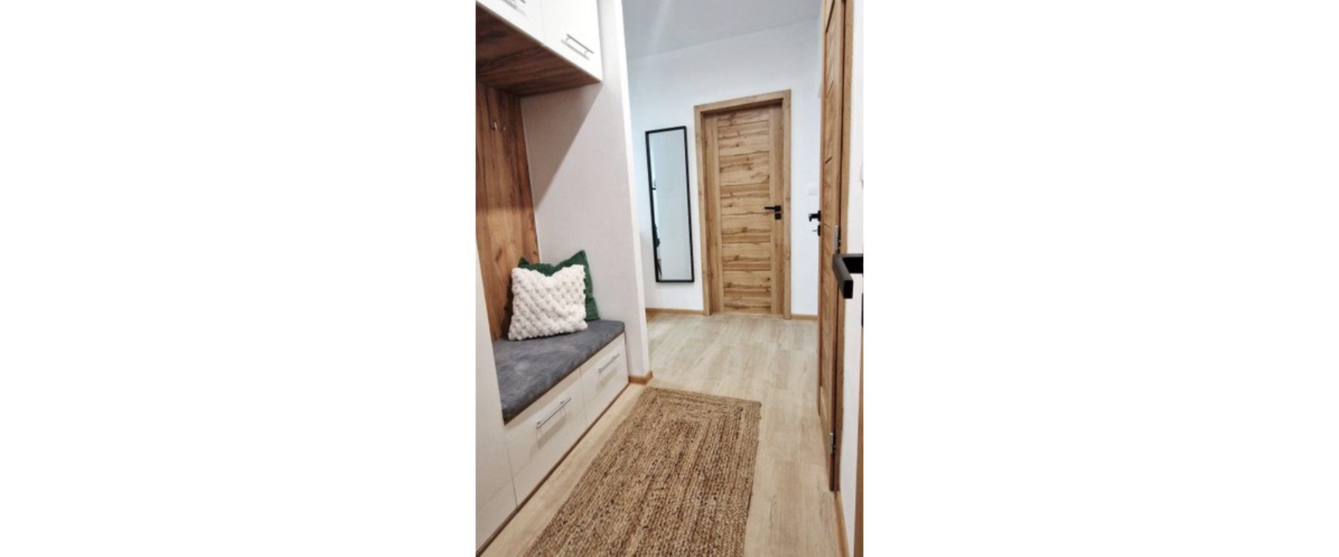 Prenájom trojizbového bytu s luxusným zariadením