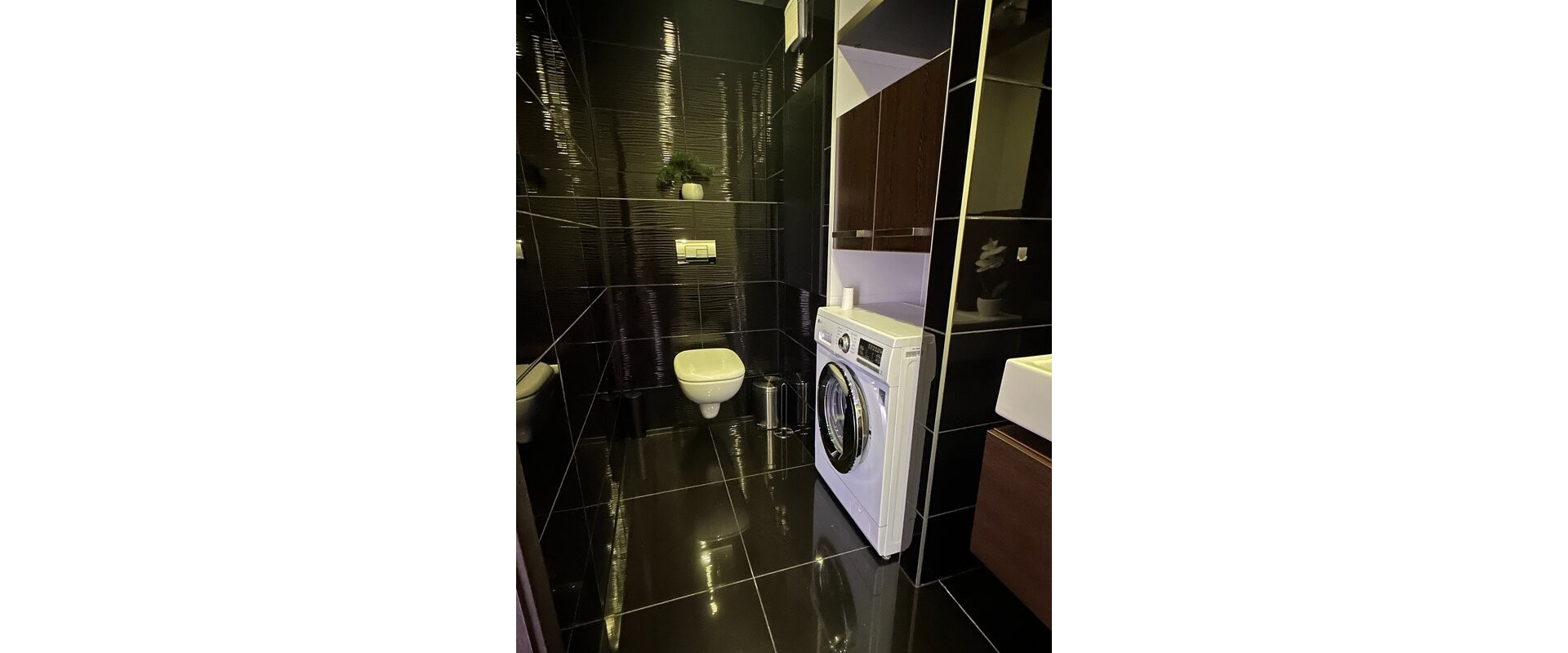 Prenájom veľmi pekný 3-izbový byt – Terasa, Košice.