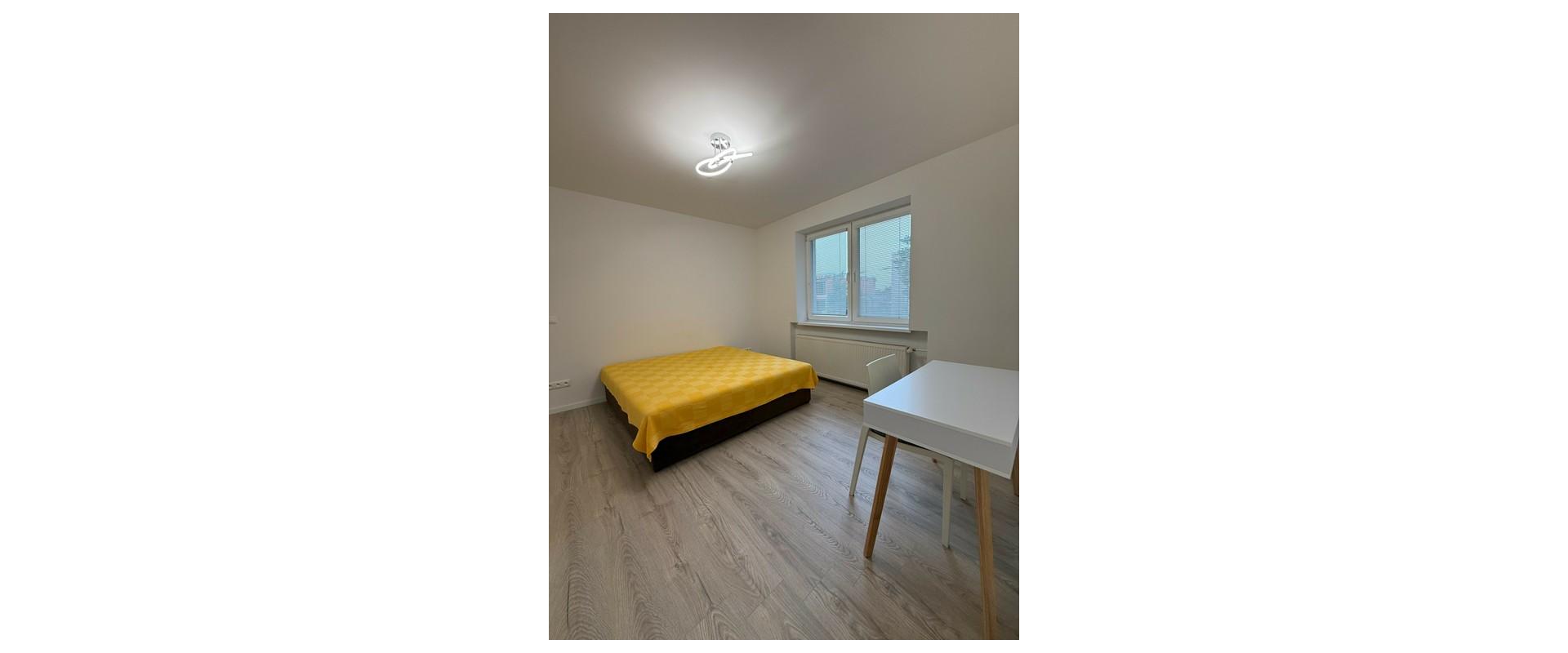 Prenájom 2-izbového bytu s predzáhradkou a parkovaním