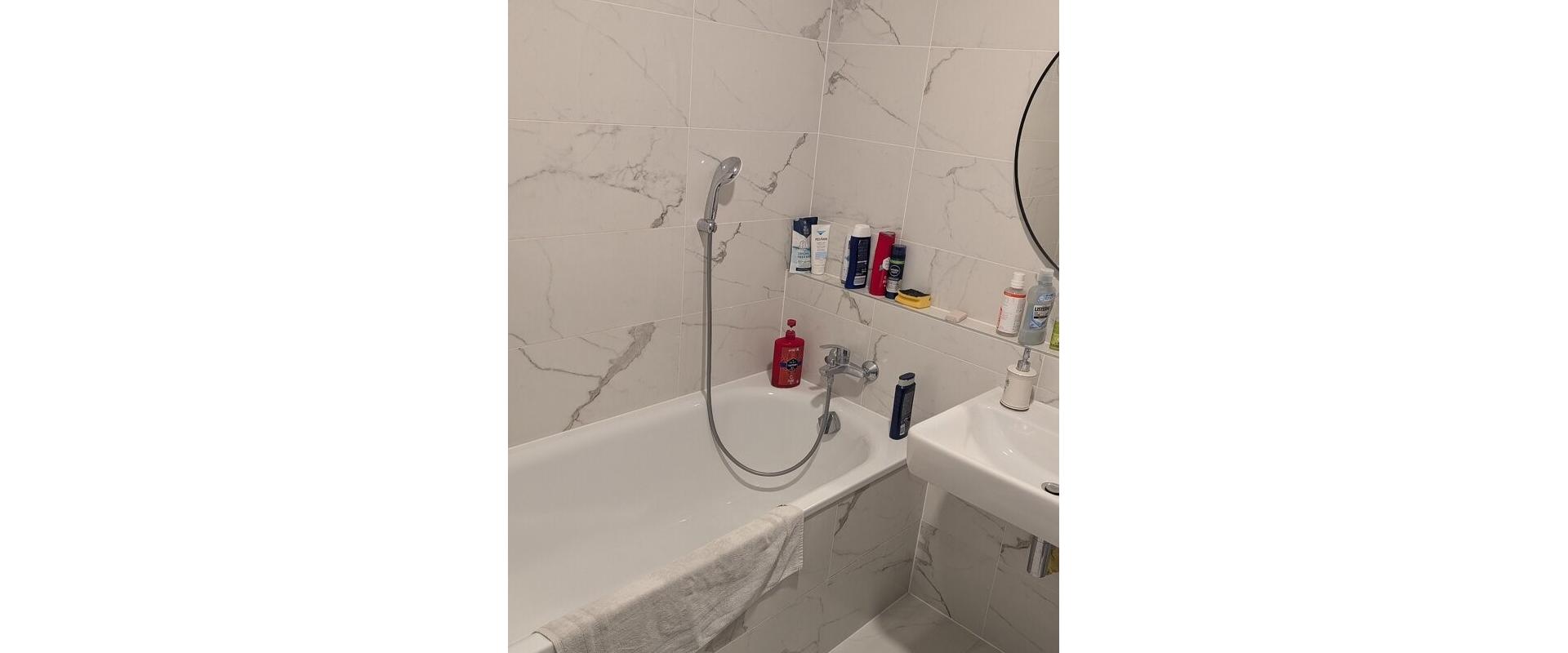 priestranný 3-izbový byt s loggiou