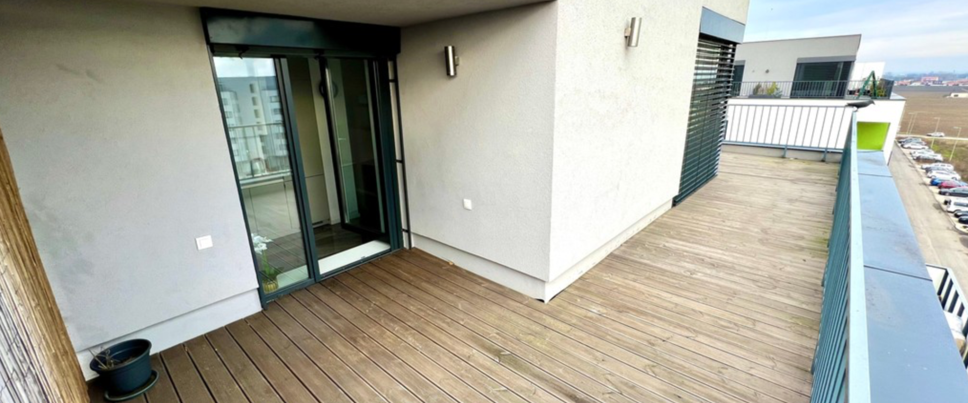 Nadštandardný trojizbový byt na prenájom.