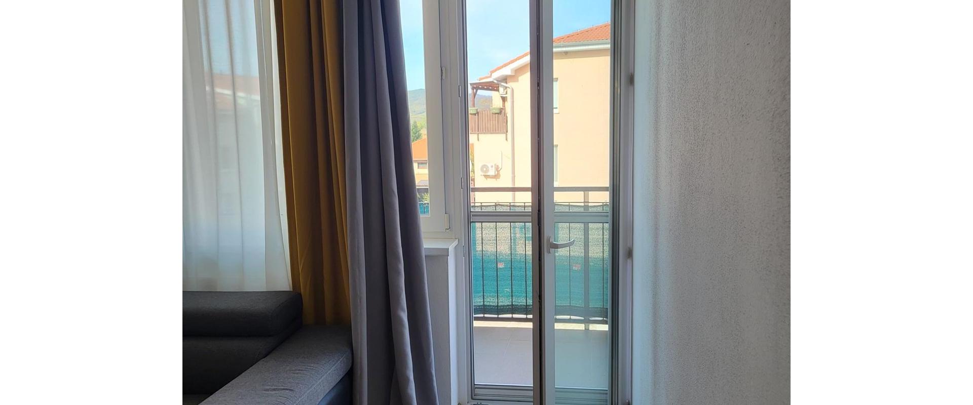 Vkusne zariadený 2 izbový byt v Slovenskom Grobe