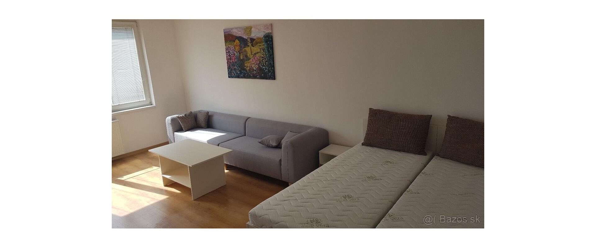 Rezervovane -1 Izbový byt, ul. Boženy Nemcovej, 40m2, balkón, Košice-Sever