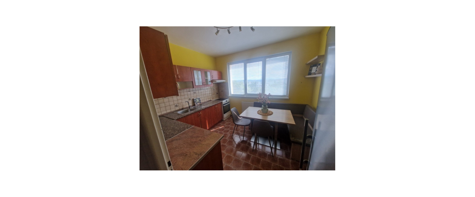 REZERVOVANY - 2 Izbový byt, 51m2, Popradskej ulici v Košiciach