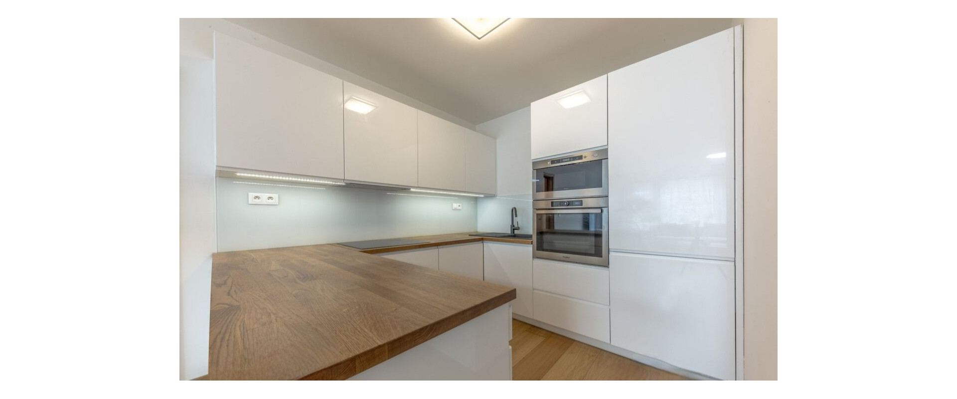 Moderný 3-izbový dom s predzáhradkou