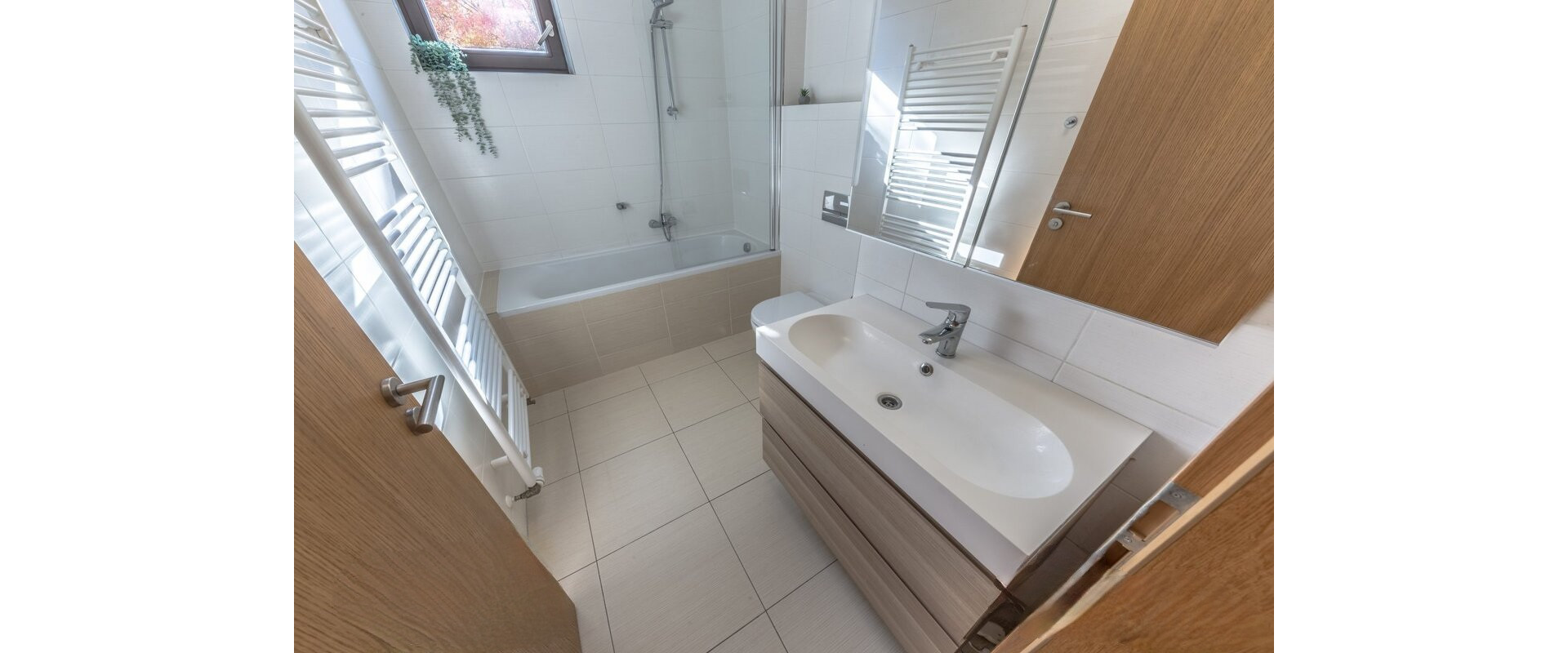 Moderný 3-izbový dom s predzáhradkou