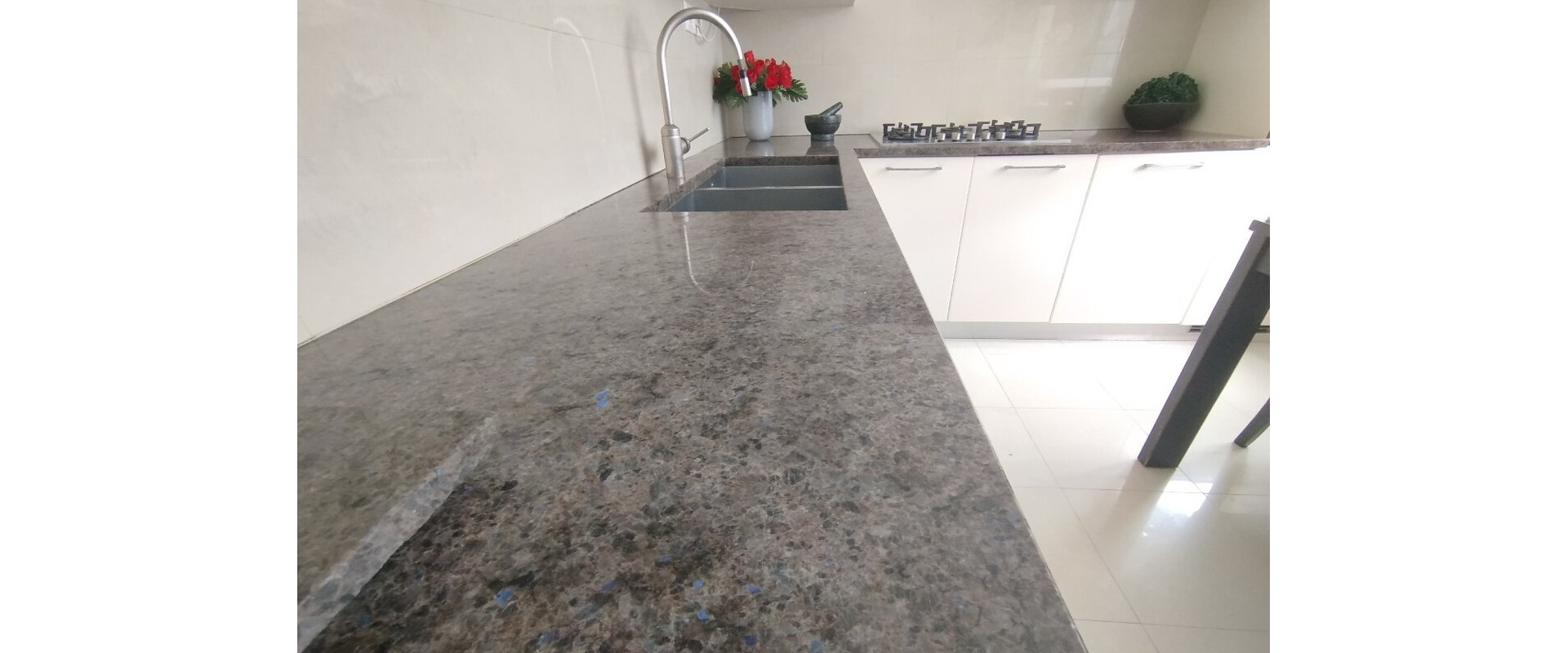 Kompletne zrekonštruovaný, slnečný 3-izbový byt v Piešťanoch