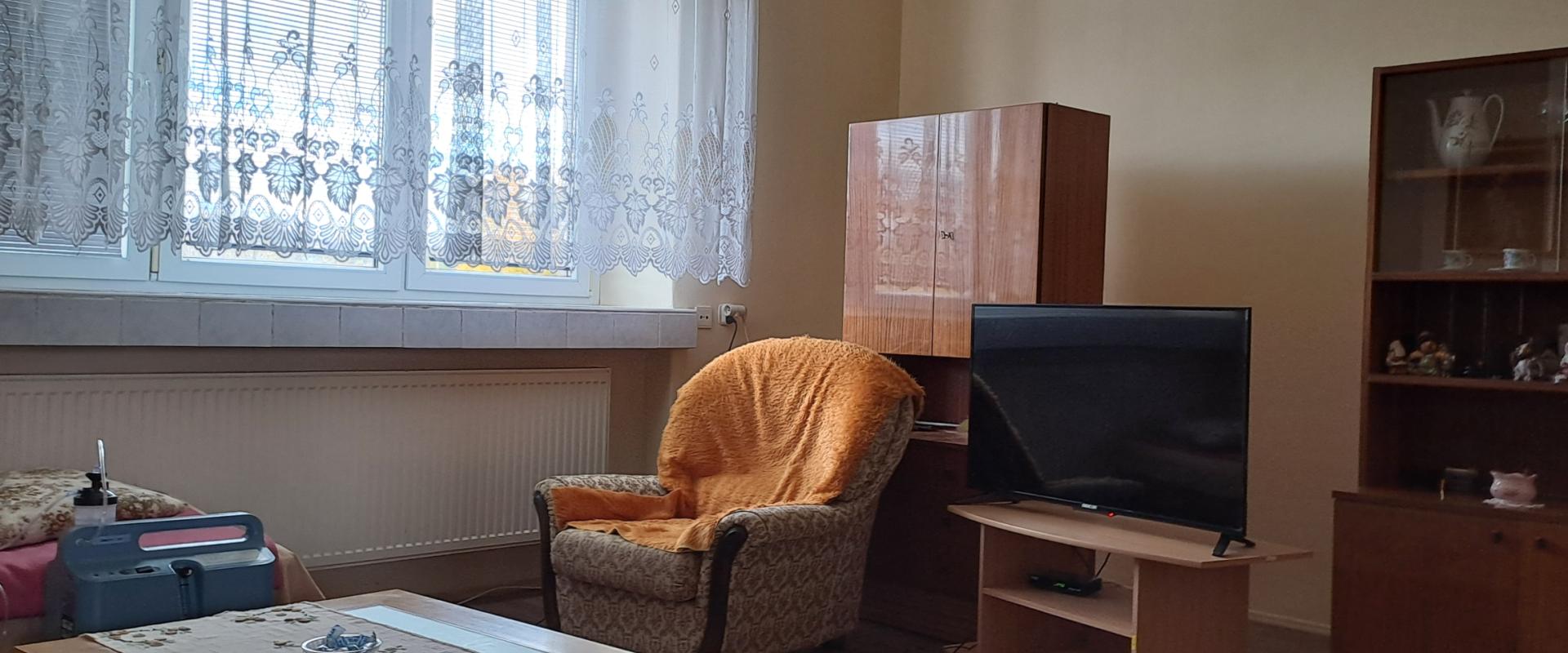 Veľkometrážny, 2-izbový byt so záhradou a garážou