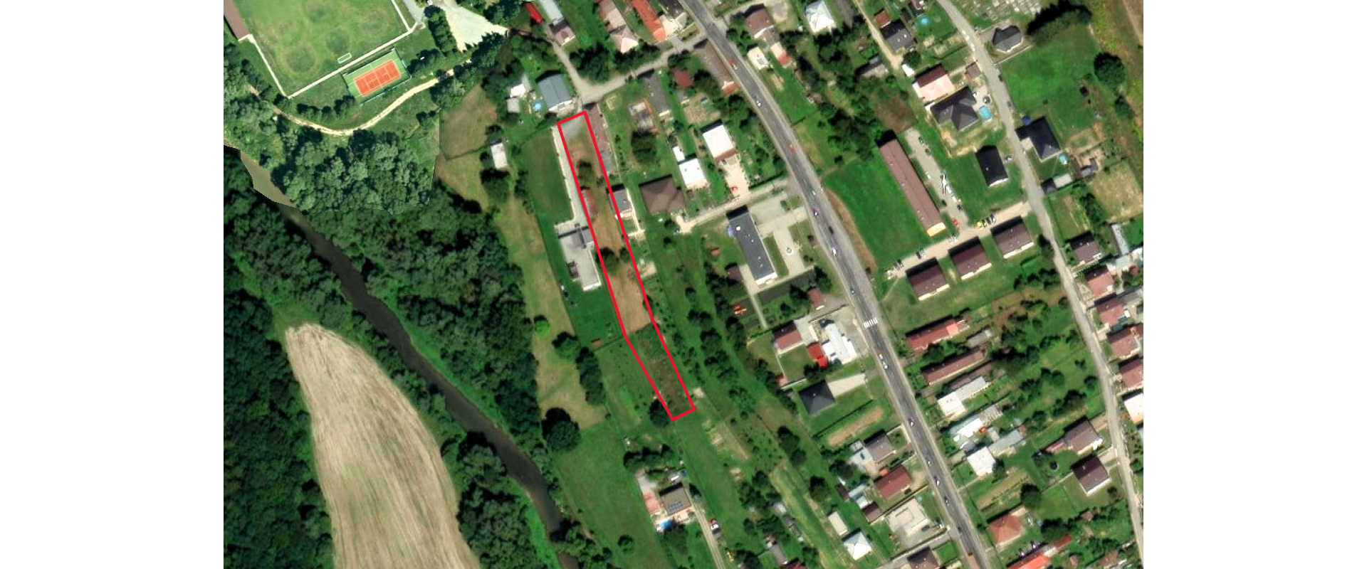 Na predaj stavebný pozemok s výmerou - 2 300 m² v tichej lokalite obce Tisinec.