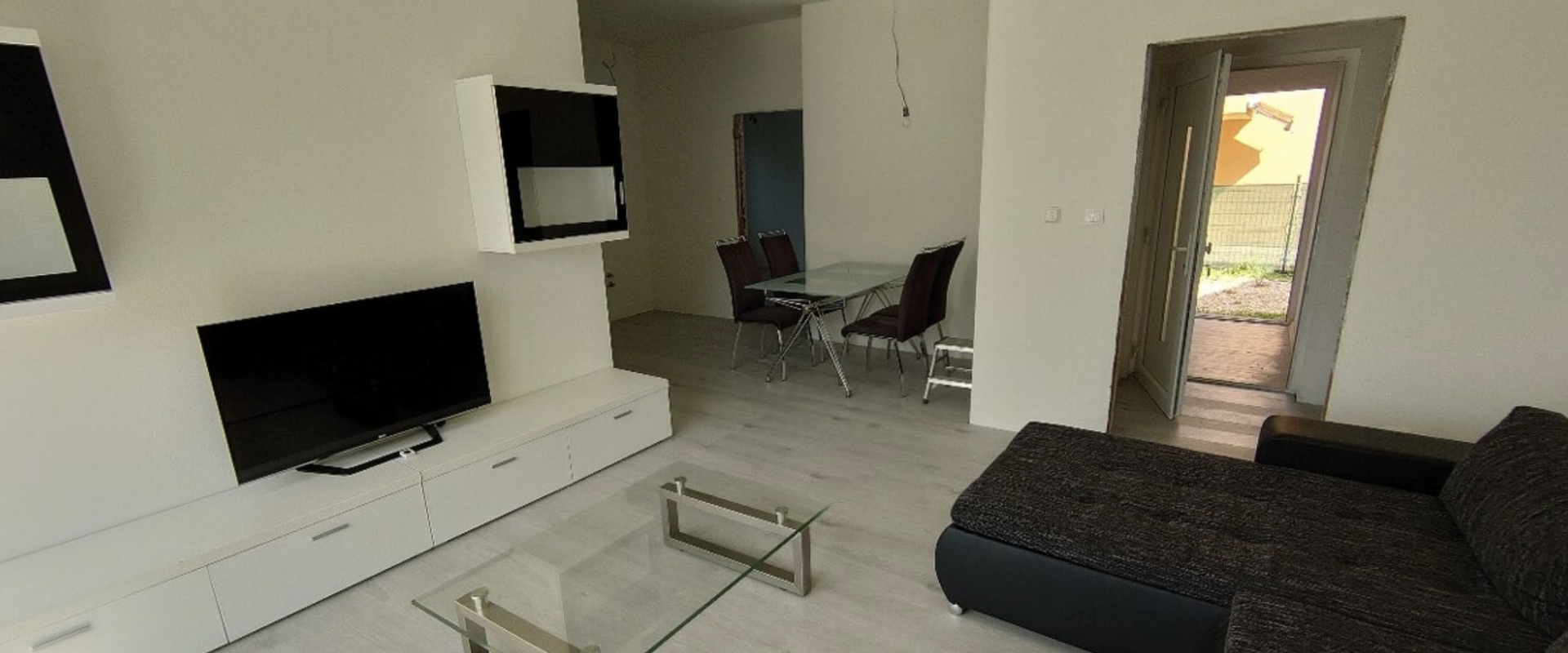 3izbový byt s terasou a záhradkou