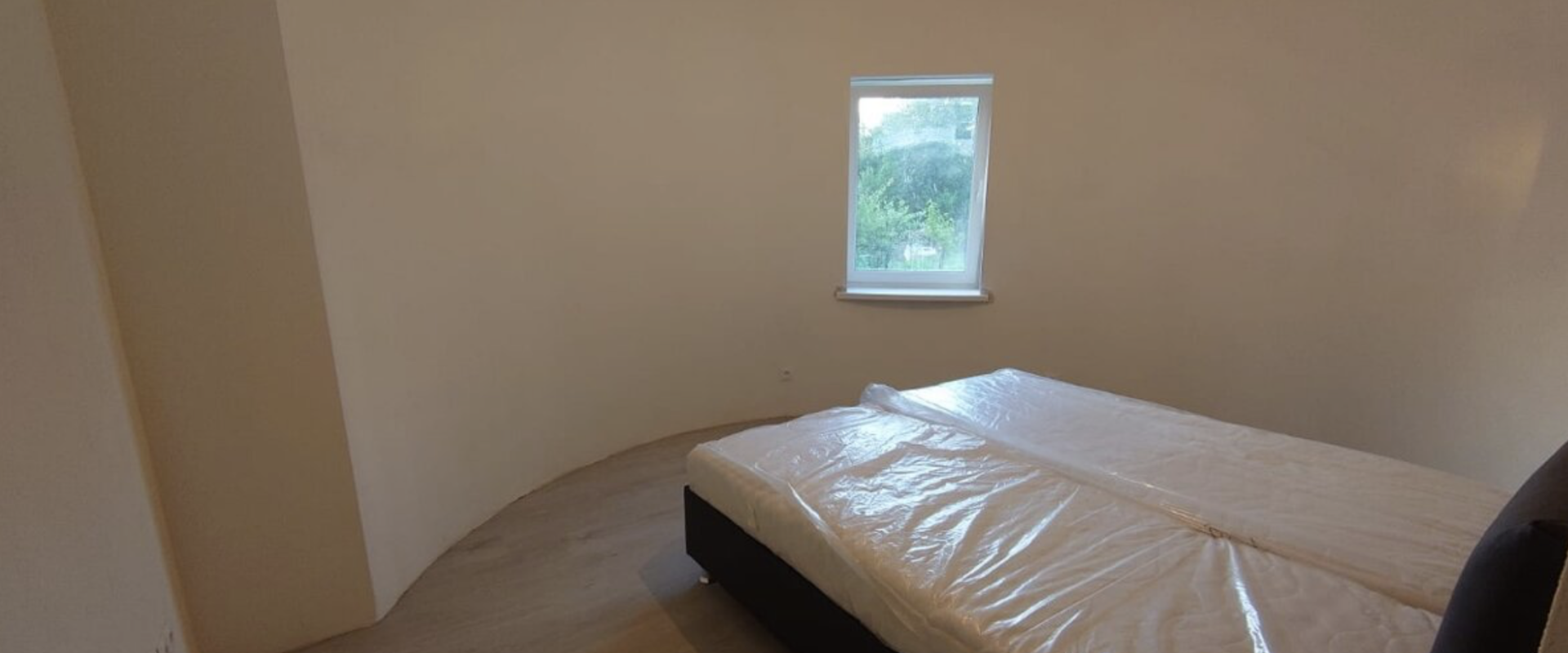 3izbový byt s terasou a záhradkou