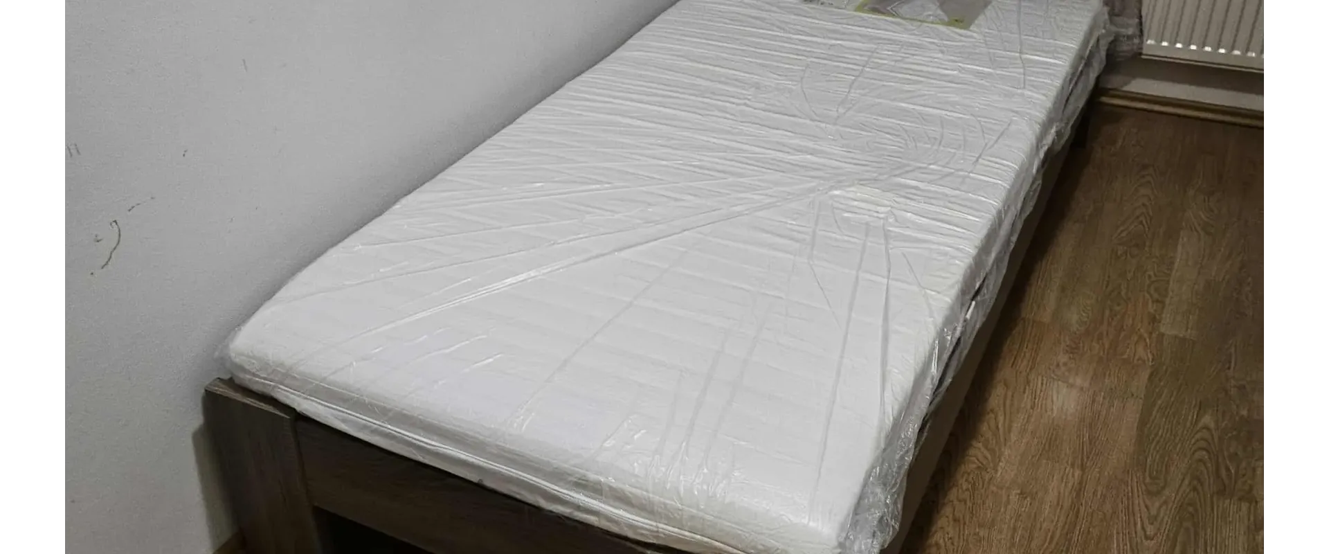 Ponúkame na prenájom 3 izbový byt po kompletnej rekonštrukcii - Petržalka pri univerzite