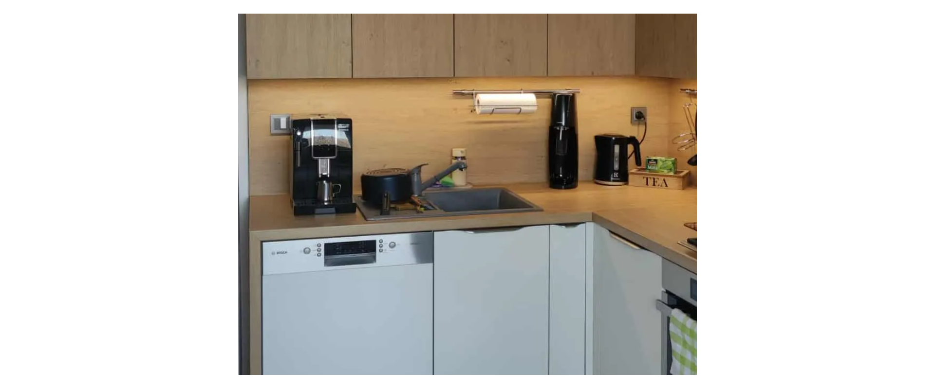 Na prenájom 3 izbový byt v Petržalke