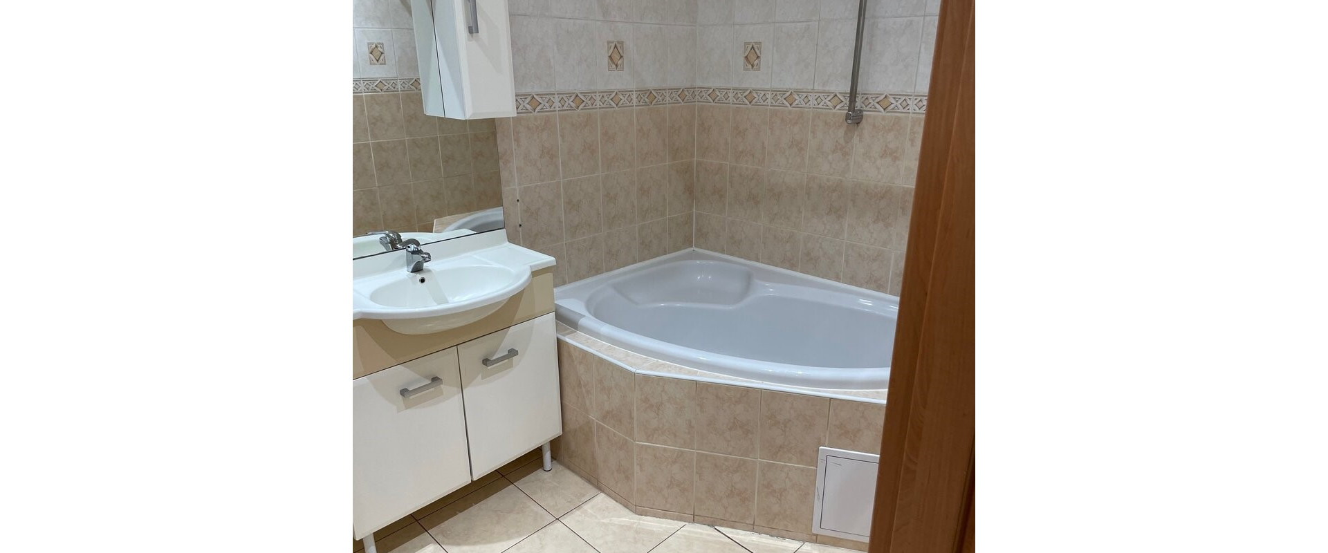 Slnečný 3 izbový byt na prenájom