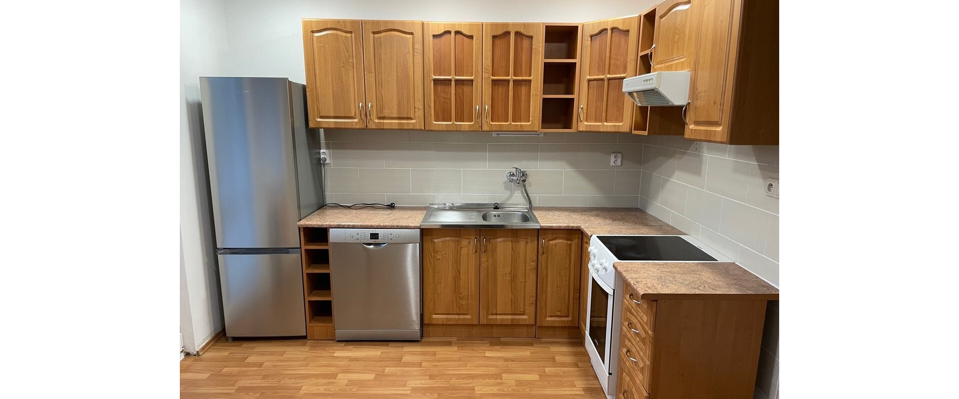 Slnečný 3 izbový byt na prenájom