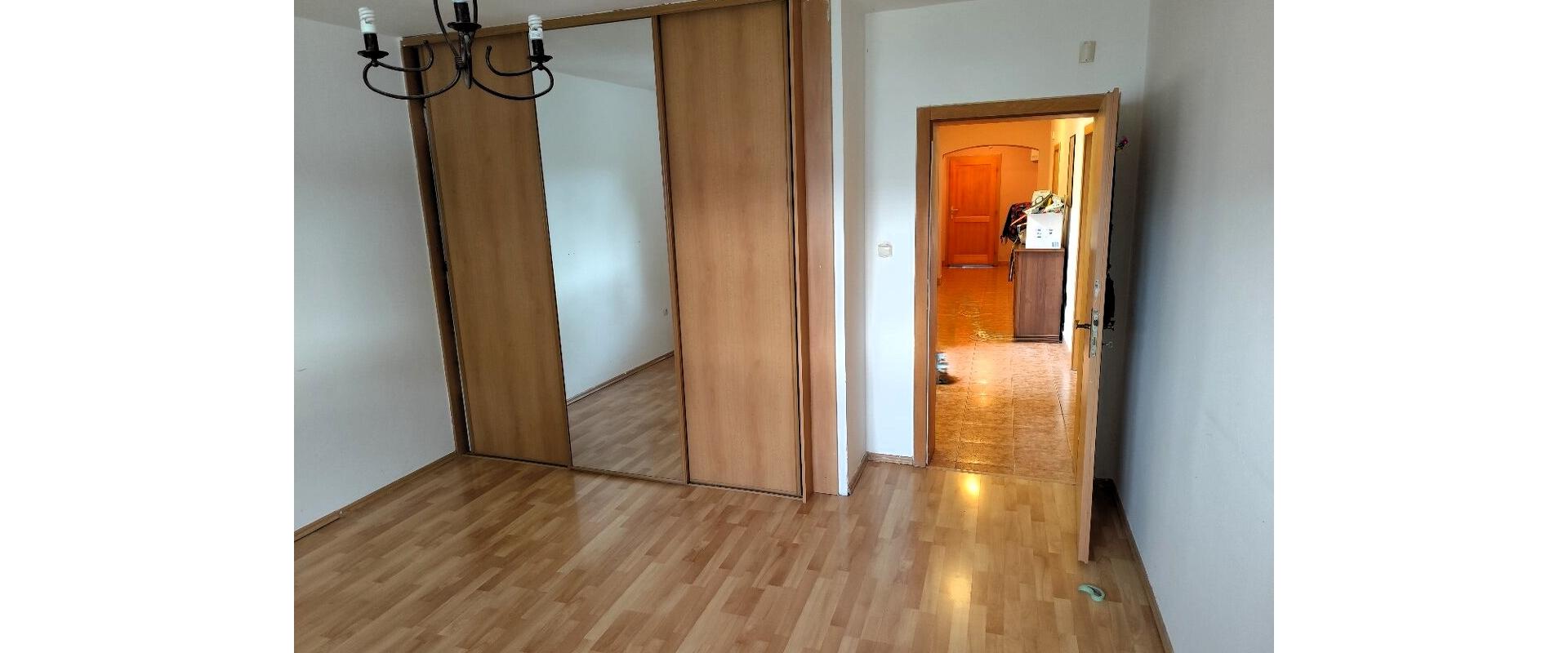 Na predaj rodinný dom s veľkým pozemkom  2447 m²  bazénom v obci Sečovská Polianka