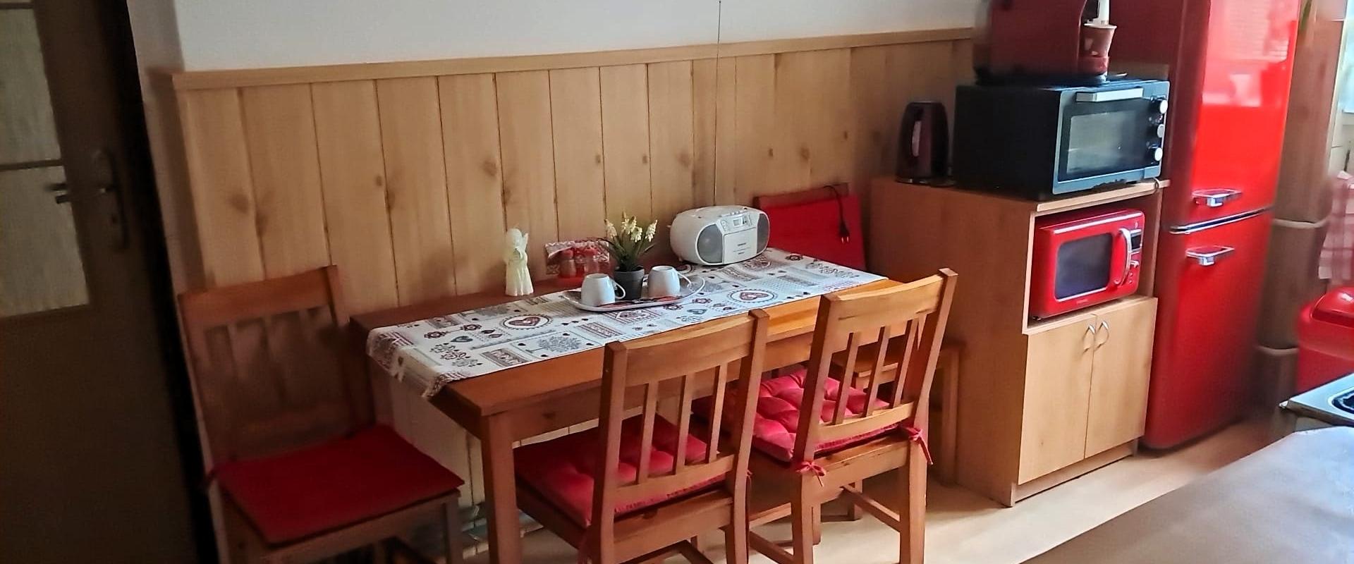 Na predaj 4-izbový byt 83 m² – ul. Jilemnického, Stropkov