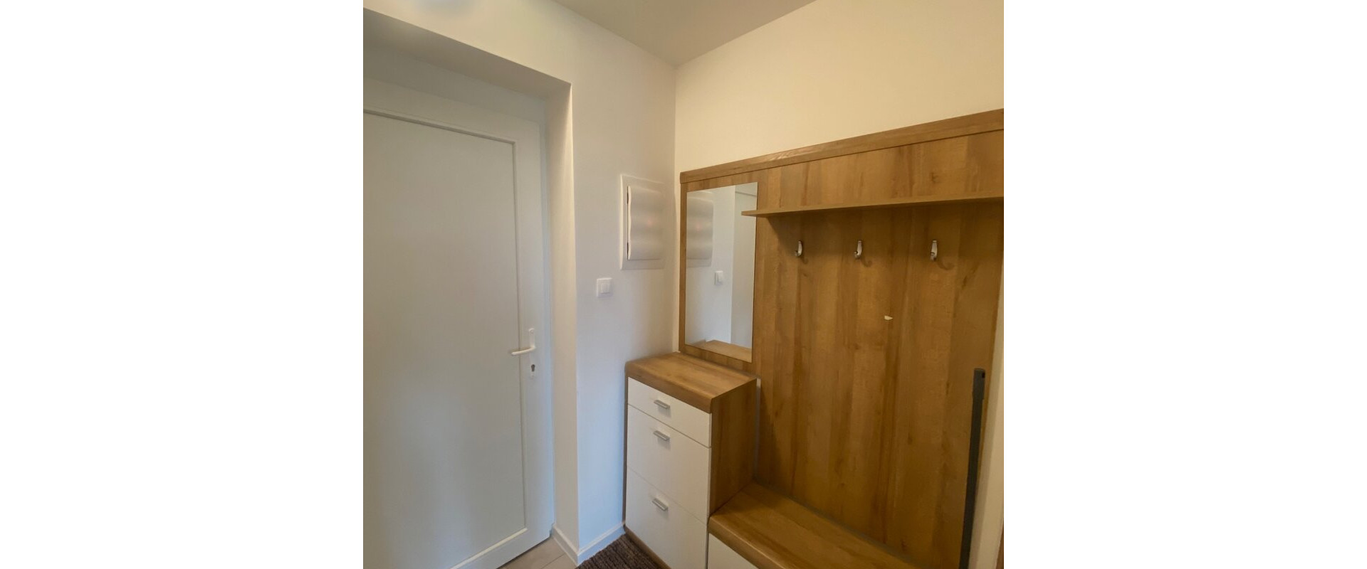 Moderná garsónka v tichej lokalite – vhodná pre 1–2 osoby