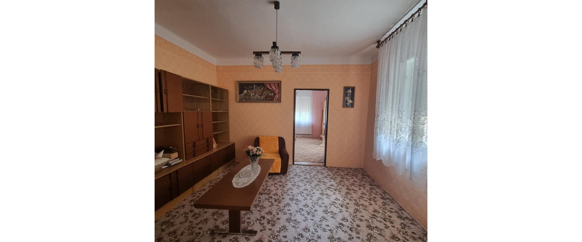 Na predaj rodinný dom blízko centra v Kolárove