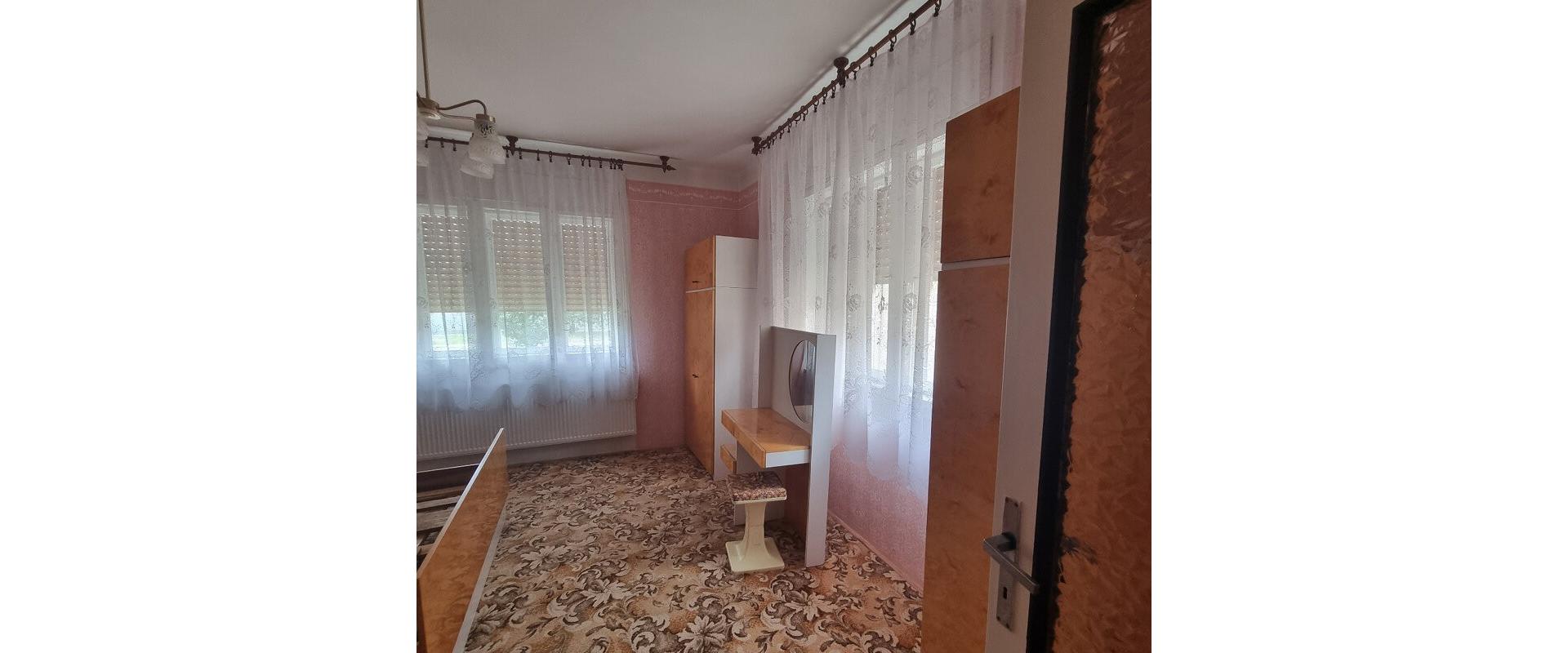 Na predaj rodinný dom blízko centra v Kolárove