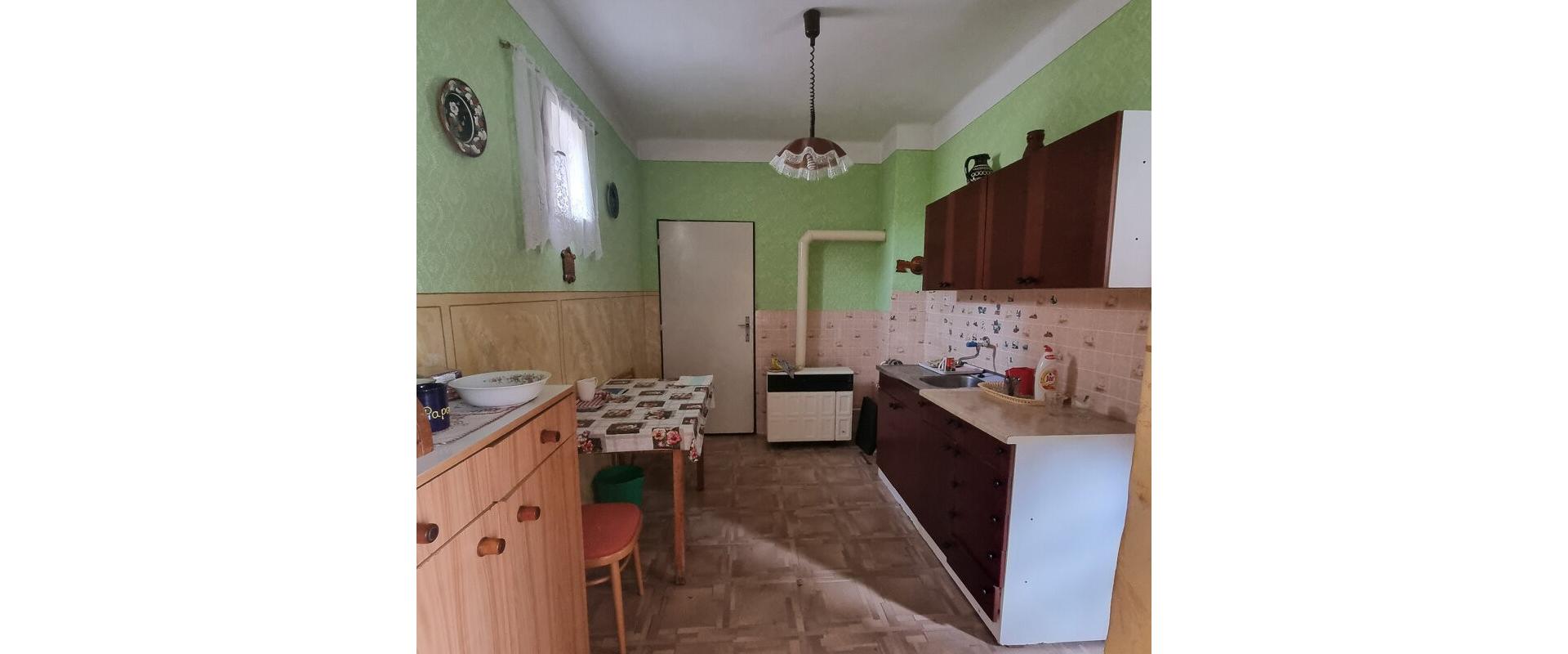 Na predaj rodinný dom blízko centra v Kolárove