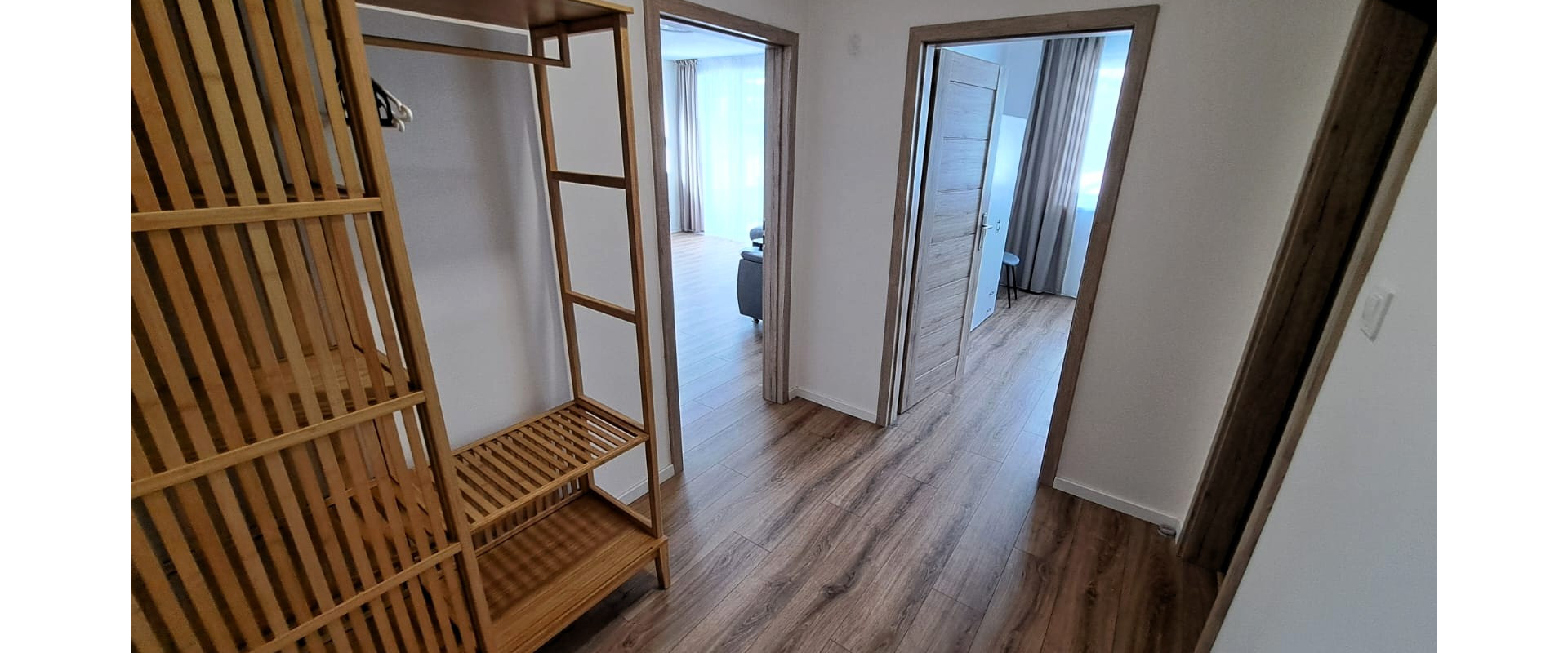 Na dlhodobý prenájom nadštandardný 2 - izb. byt - 59 m² s balkónom vo Svidníku.