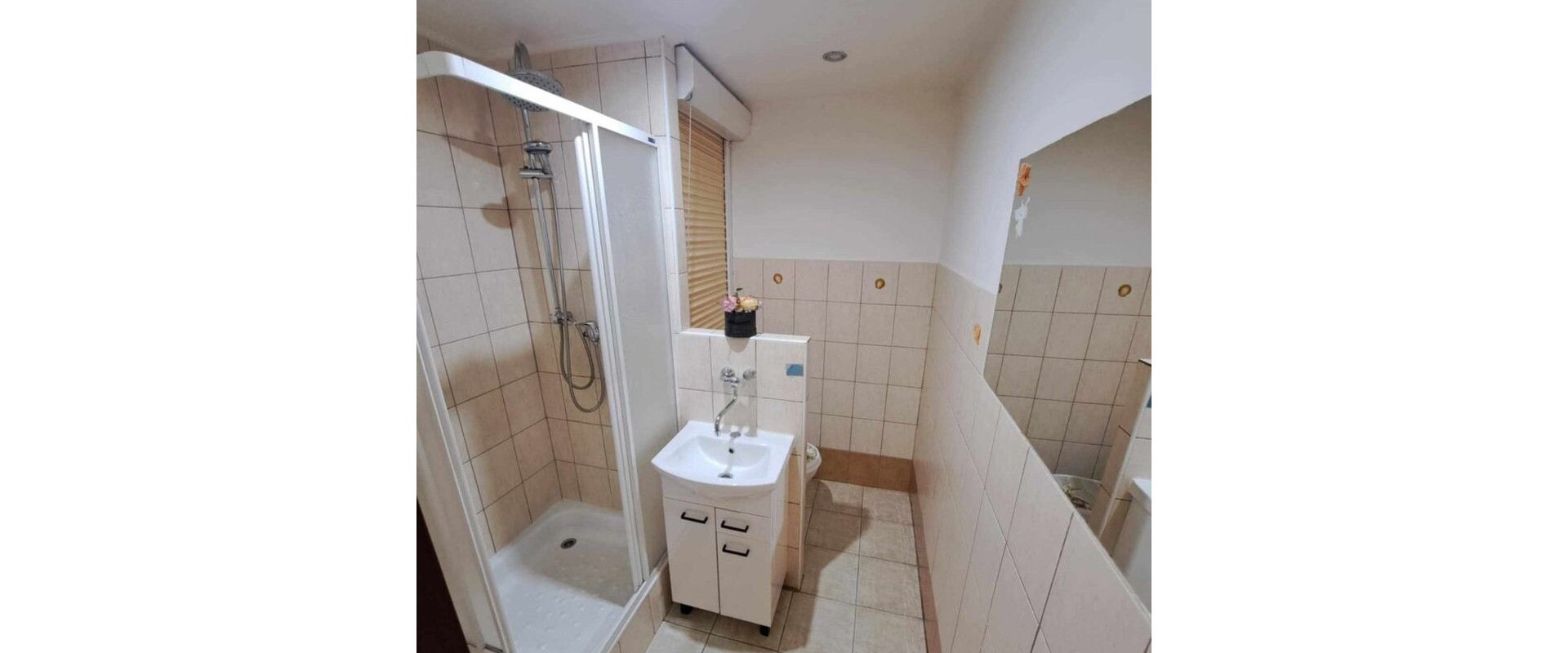 Svetlý 1 izbový zrekonštruovaný byt s balkónom