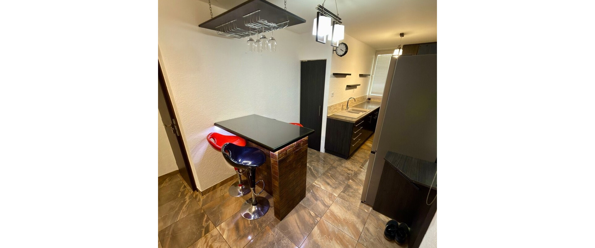 Priestranný zrekonštruovaný 3 izbový byt v tichej lokalite