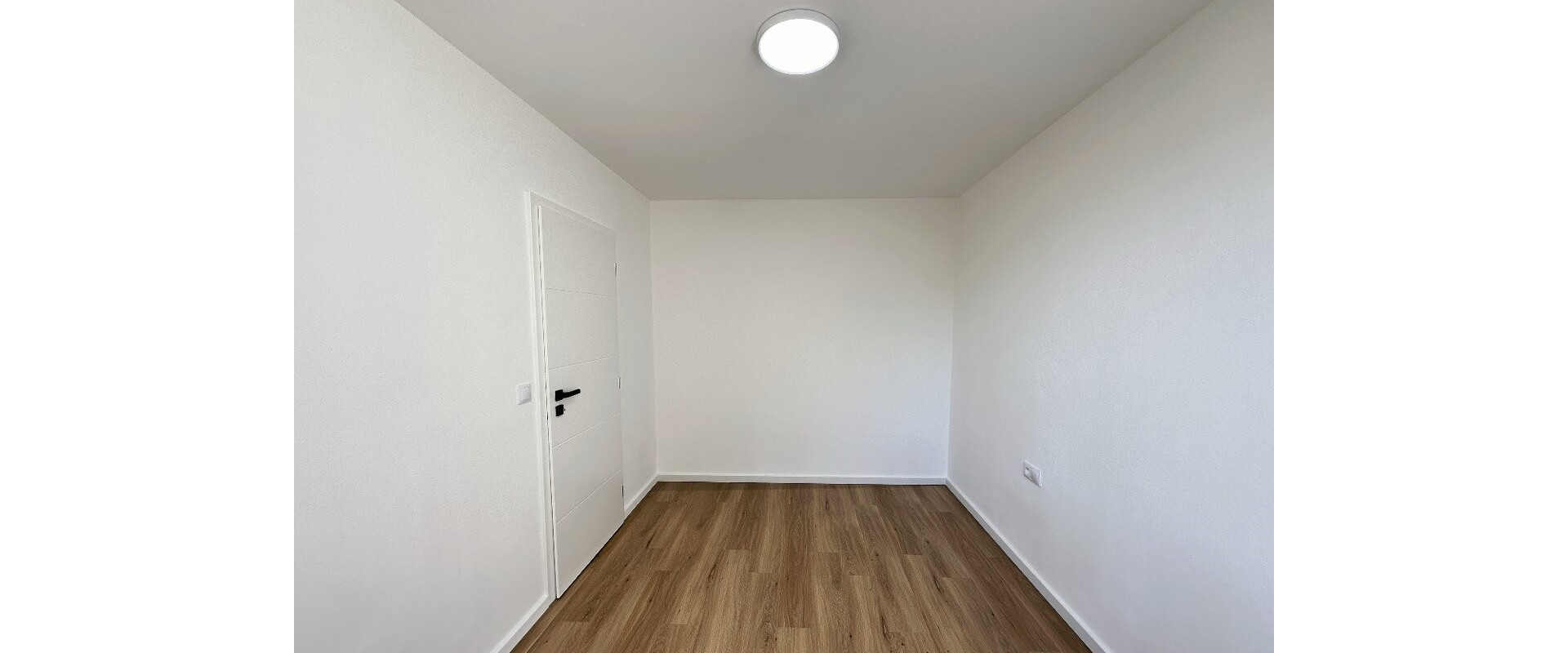 PREDAJ prerobeného 3izbového bytu !