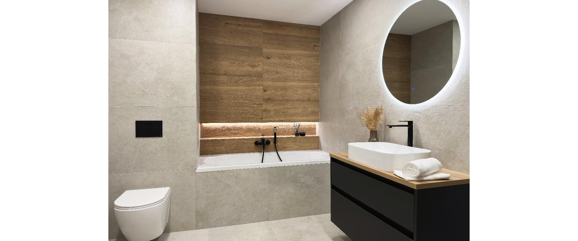 PREDAJ prerobeného 3izbového bytu !