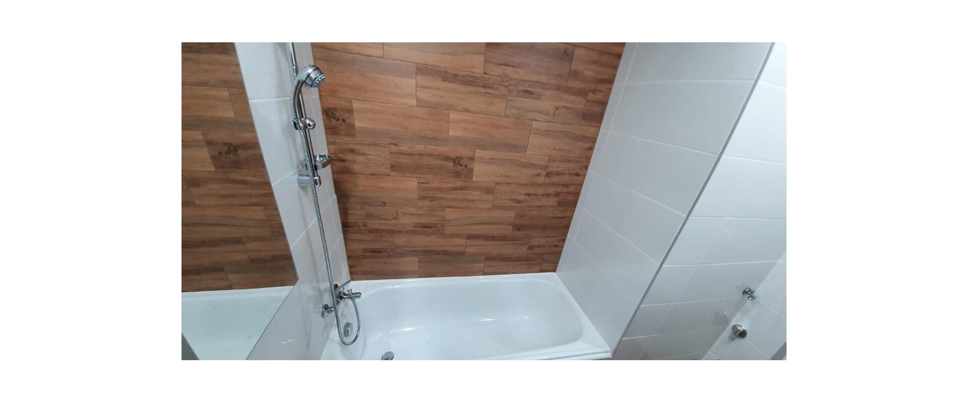 Slnečný kompletne zrekonštruovaný 2 izbový byt blízko centra