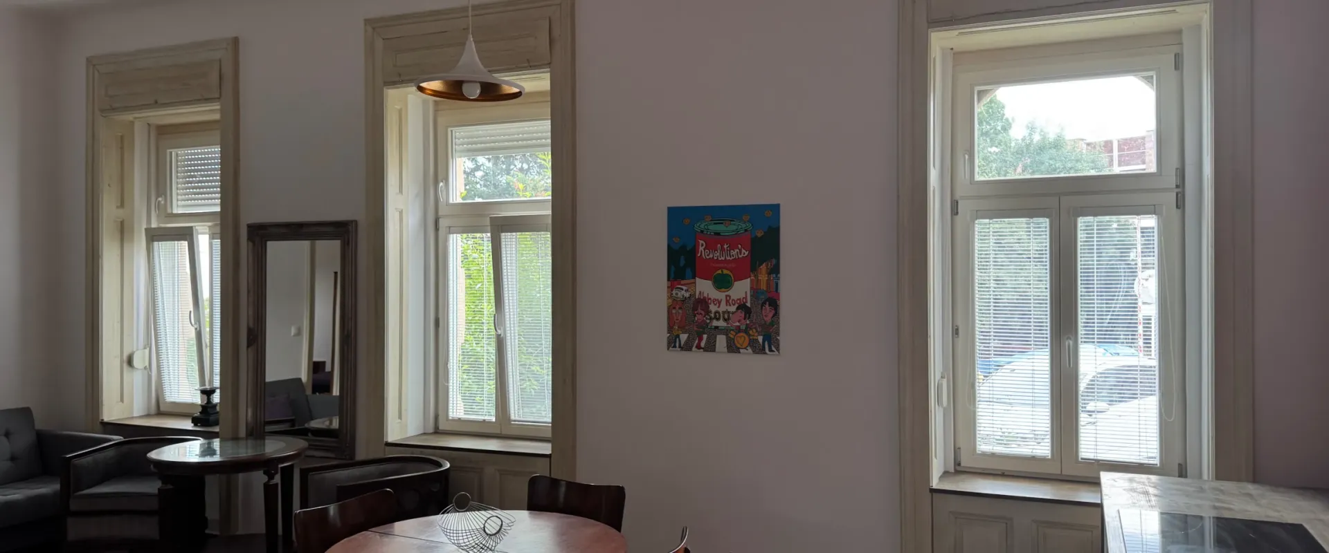 Na prenájom exkluzívny 2-izbový byt v historickom centre Nitry