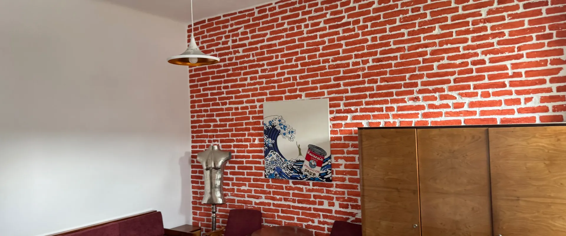 Na prenájom exkluzívny 2-izbový byt v historickom centre Nitry