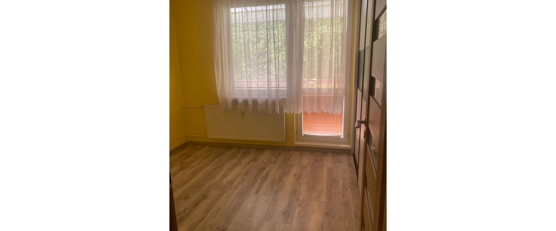 Na prenájom krásny zrekonštruovaný 3-izbový byt