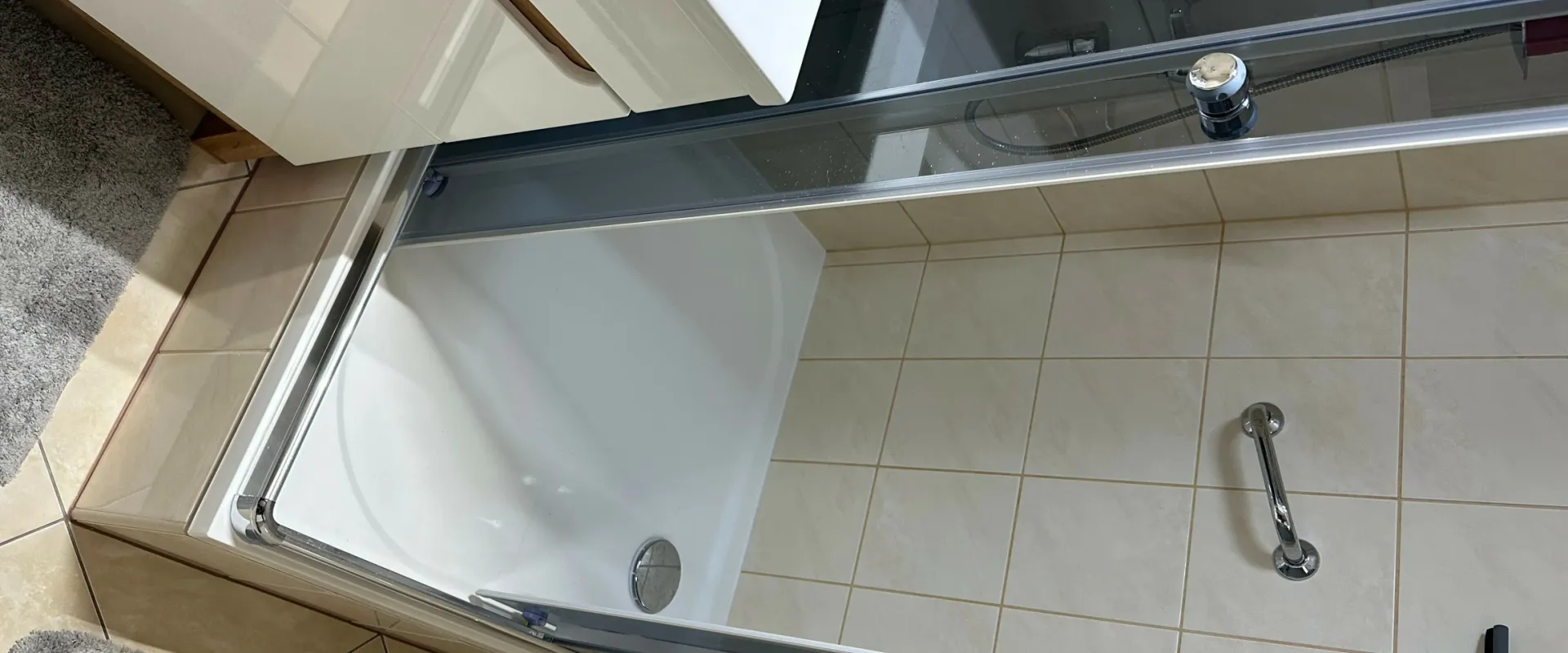 Na prenájom luxusný krásny 2-izbový byt, Viničky