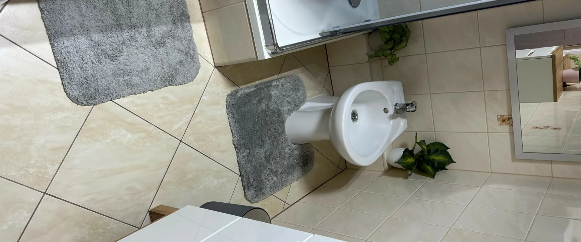 Na prenájom luxusný krásny 2-izbový byt, Viničky