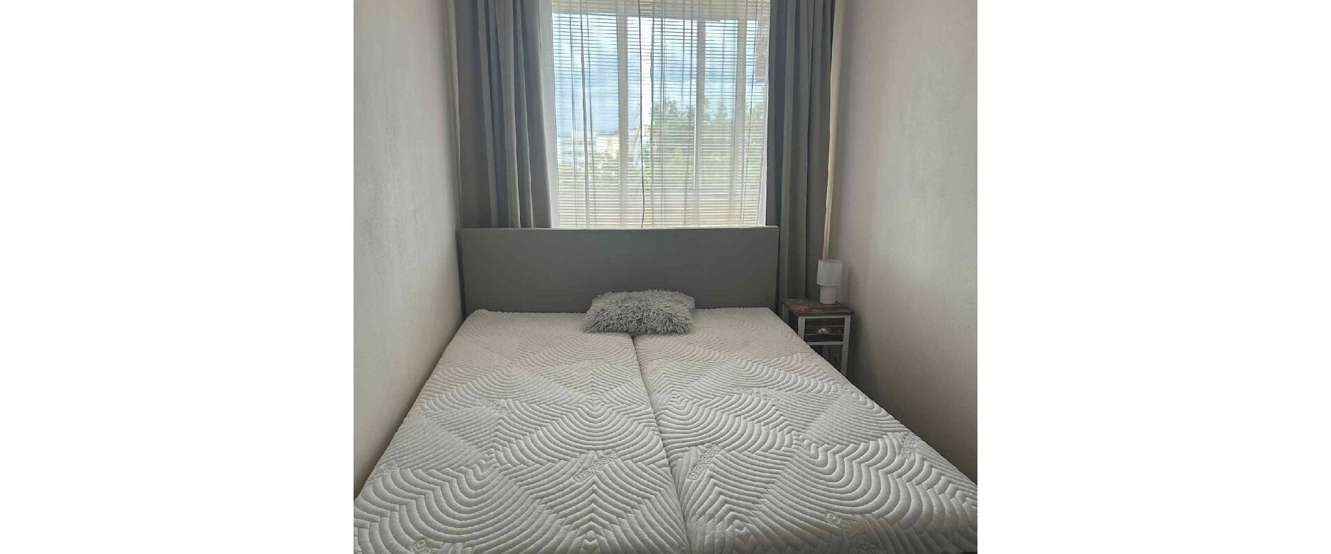 Kompletne zrekonštruovaný čiastočne zariadený 3-izbový byt