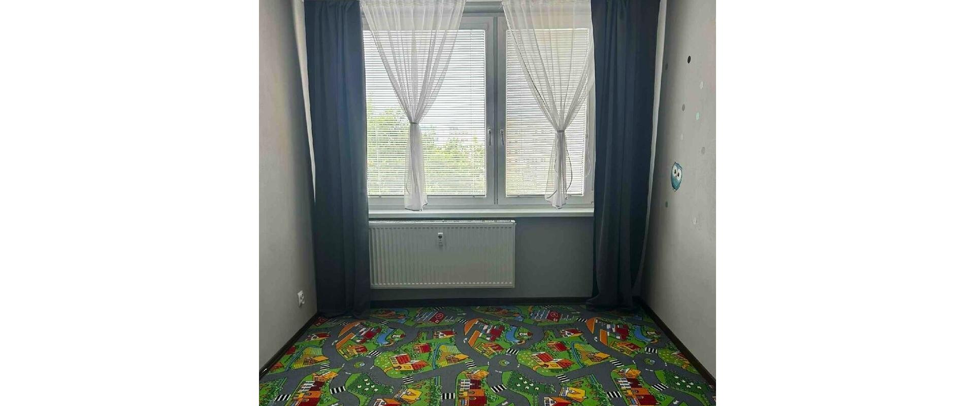 Kompletne zrekonštruovaný čiastočne zariadený 3-izbový byt