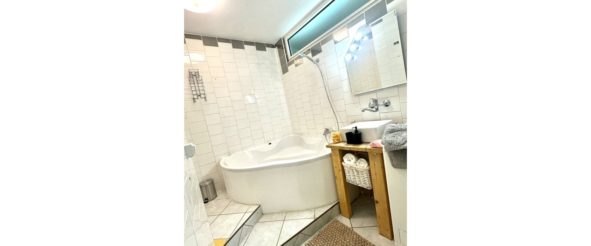 Na prenájom 2-izbový byt, vkusne upravený ako 3-izbovy, Dlha