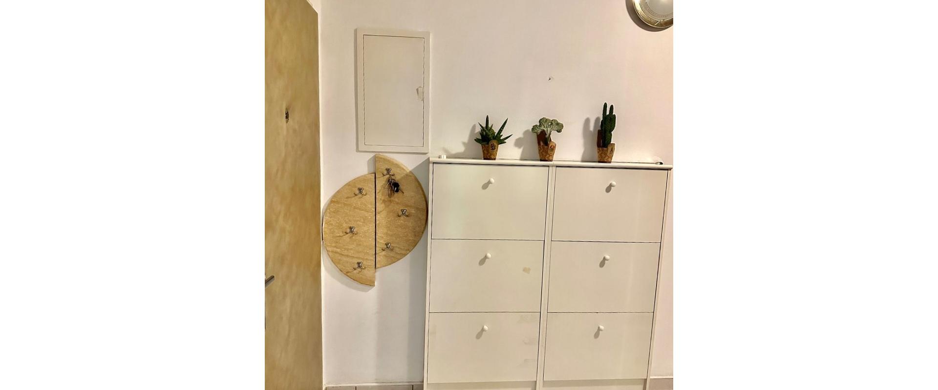 Na prenájom 2-izbový byt, vkusne upravený ako 3-izbovy, Dlha