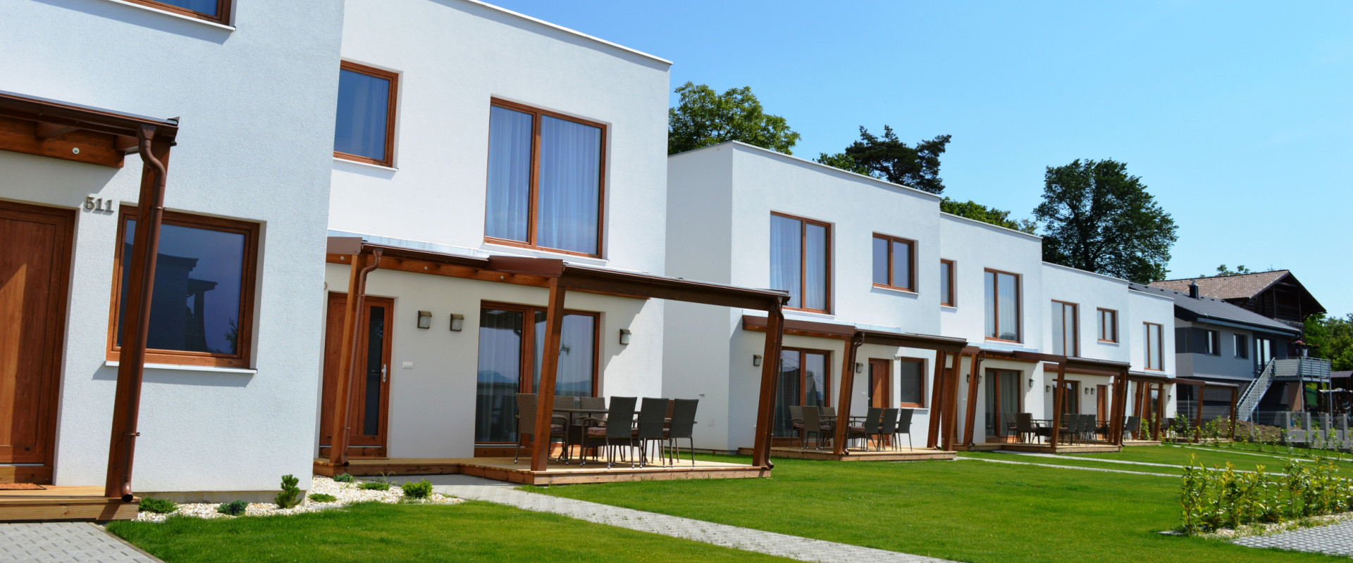 POSLEDNÝ VOĽNÝ DOM - Rodinný dom na prenájom v Porube