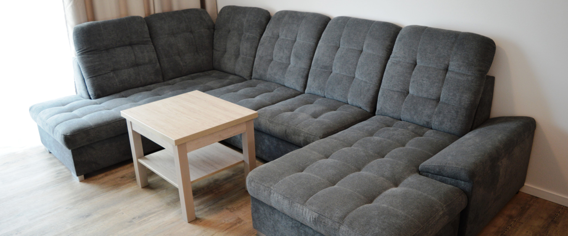 POSLEDNÝ VOĽNÝ DOM - Rodinný dom na prenájom v Porube