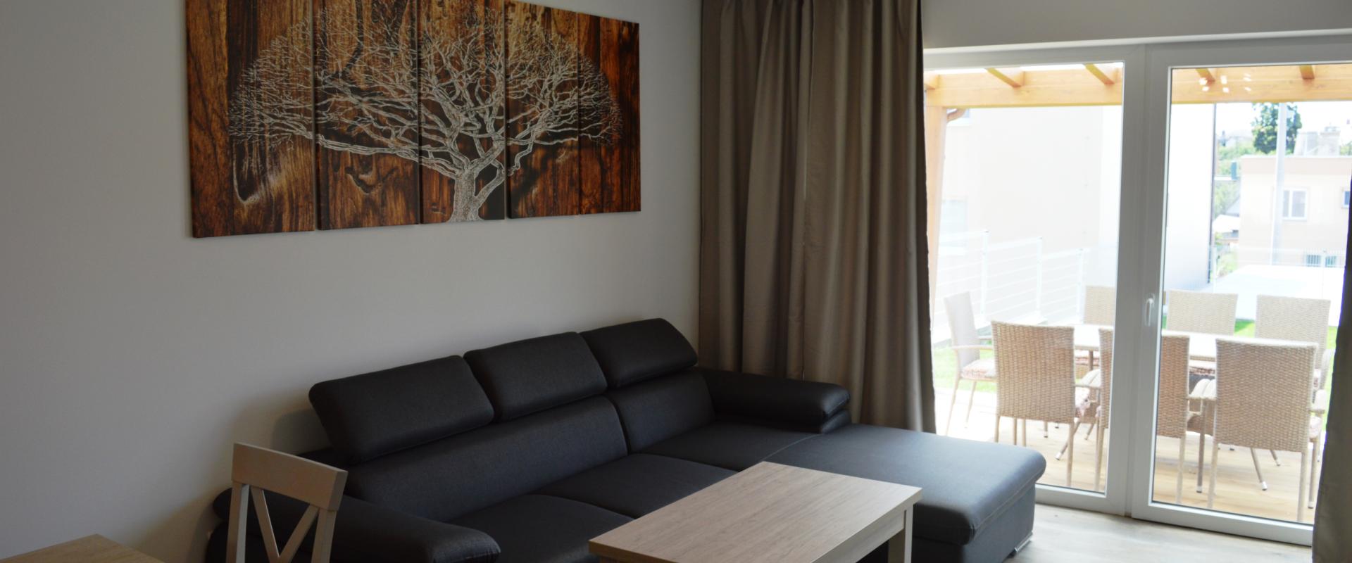 POSLEDNÝ VOĽNÝ DOM - Rodinný dom na prenájom v Porube