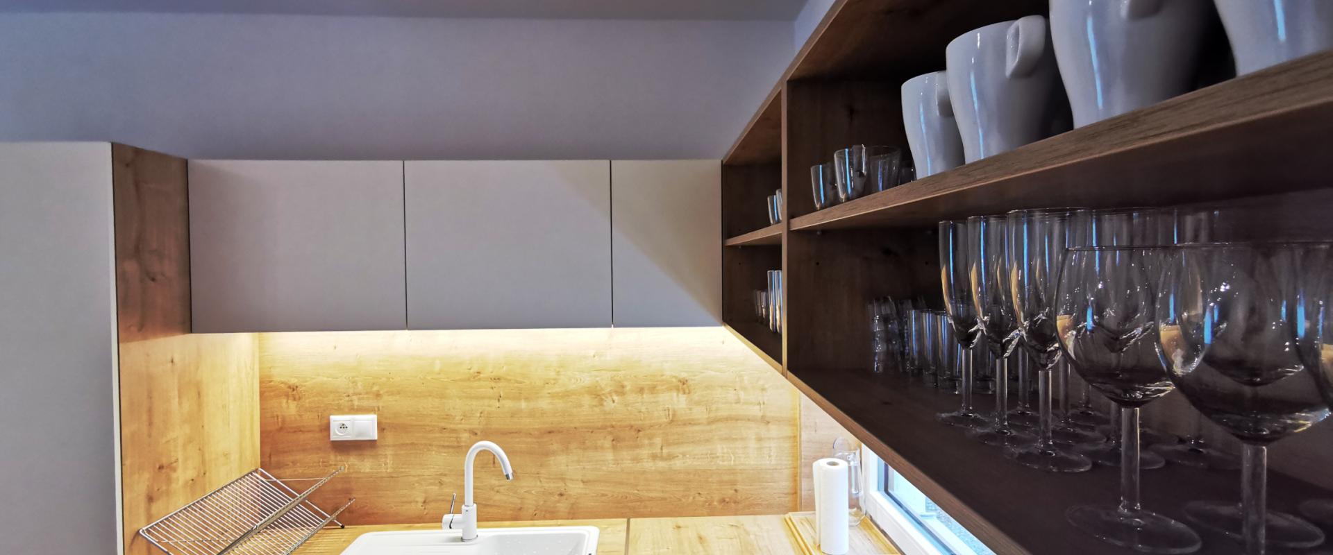 POSLEDNÝ VOĽNÝ DOM - Rodinný dom na prenájom v Porube